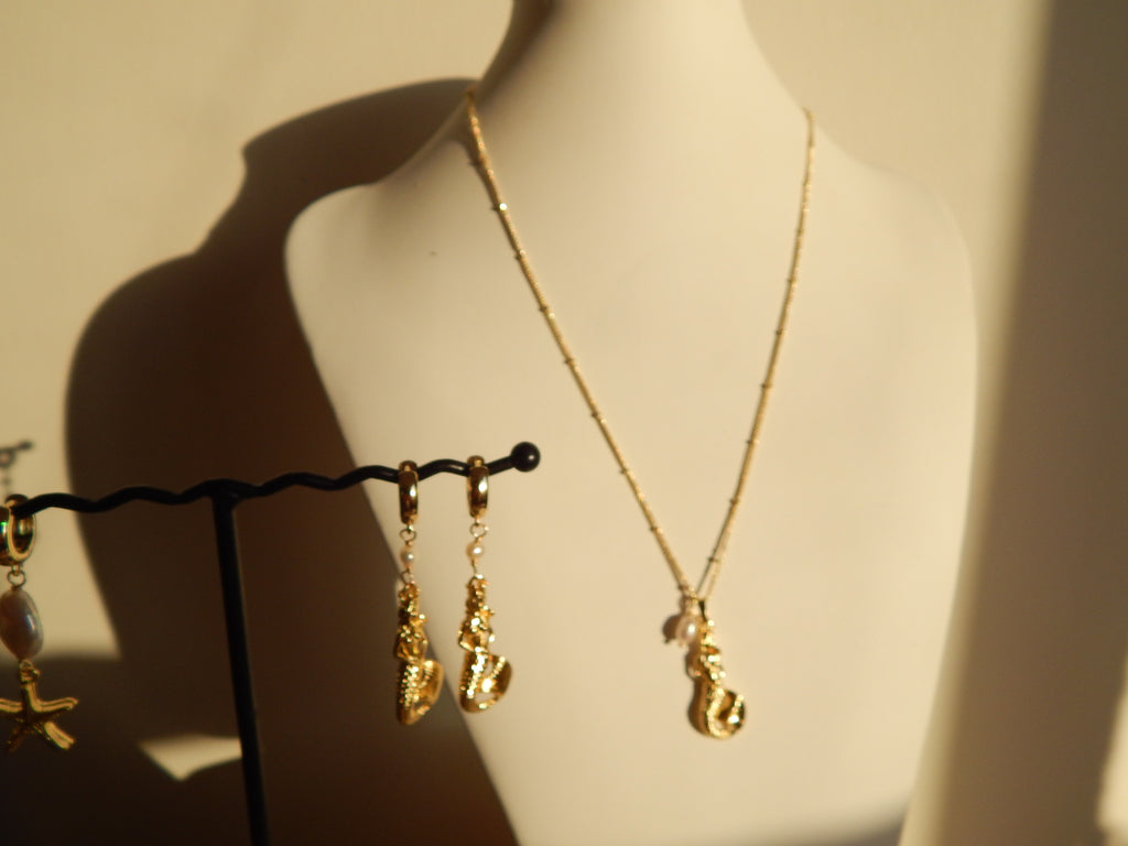 Siren Necklace