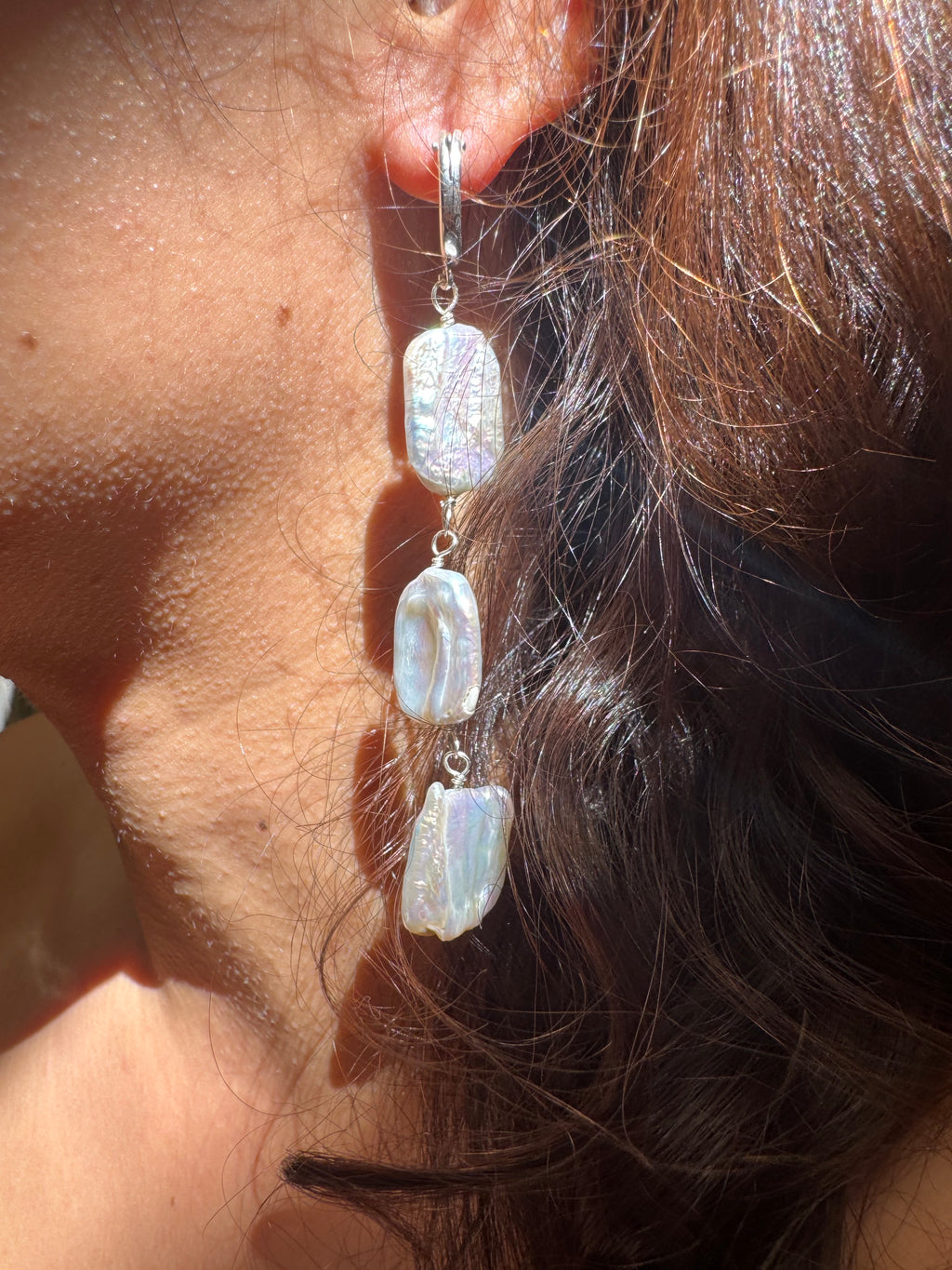 The Savannah triple rectangle pearl earrings