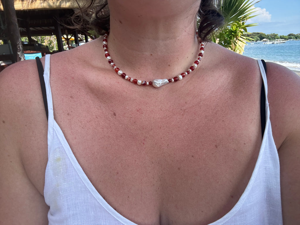 Carnelian and baroque pearl choker