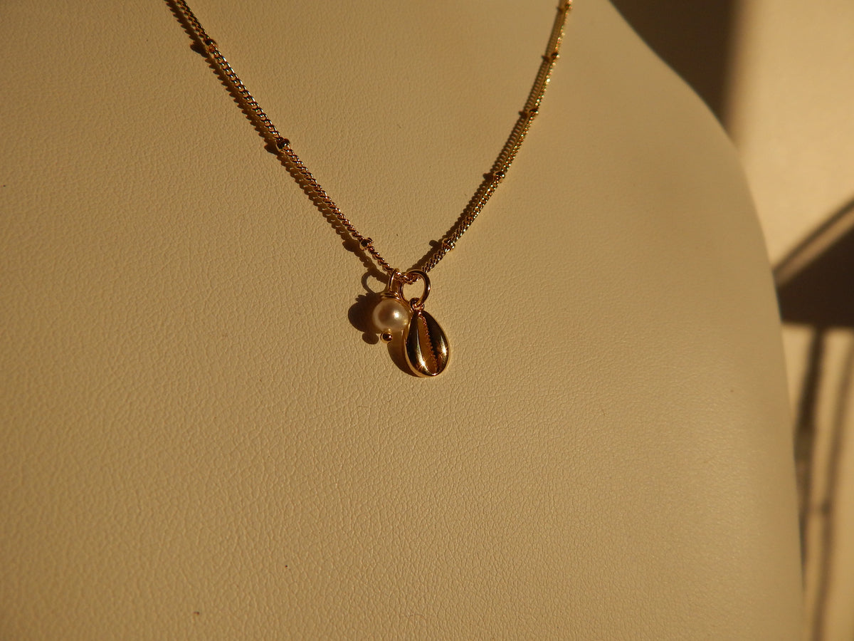 Khia Necklace